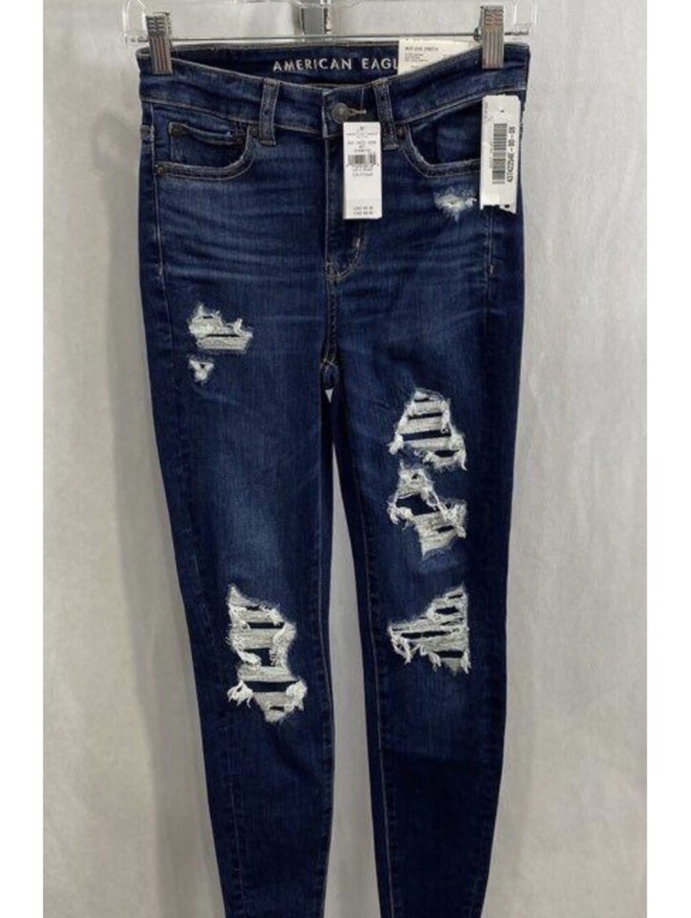 American Eagle Women's Dark Blue Skinny Distressed Jean New w/ tags Size 2